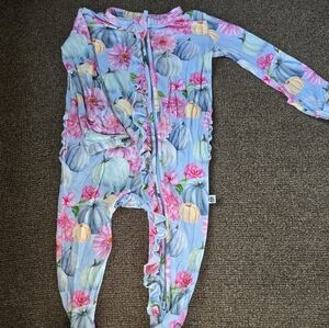 Bums and roses sleeper vguc